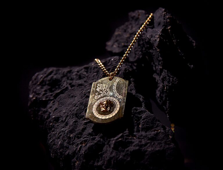 Men’s Gold Medusa Dog Tag Pendant Chain Stainless Steel Greek Key Design