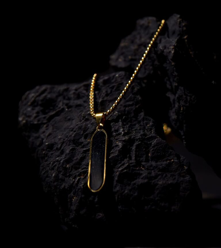 Obsidian Golden Bar Pendant Chain