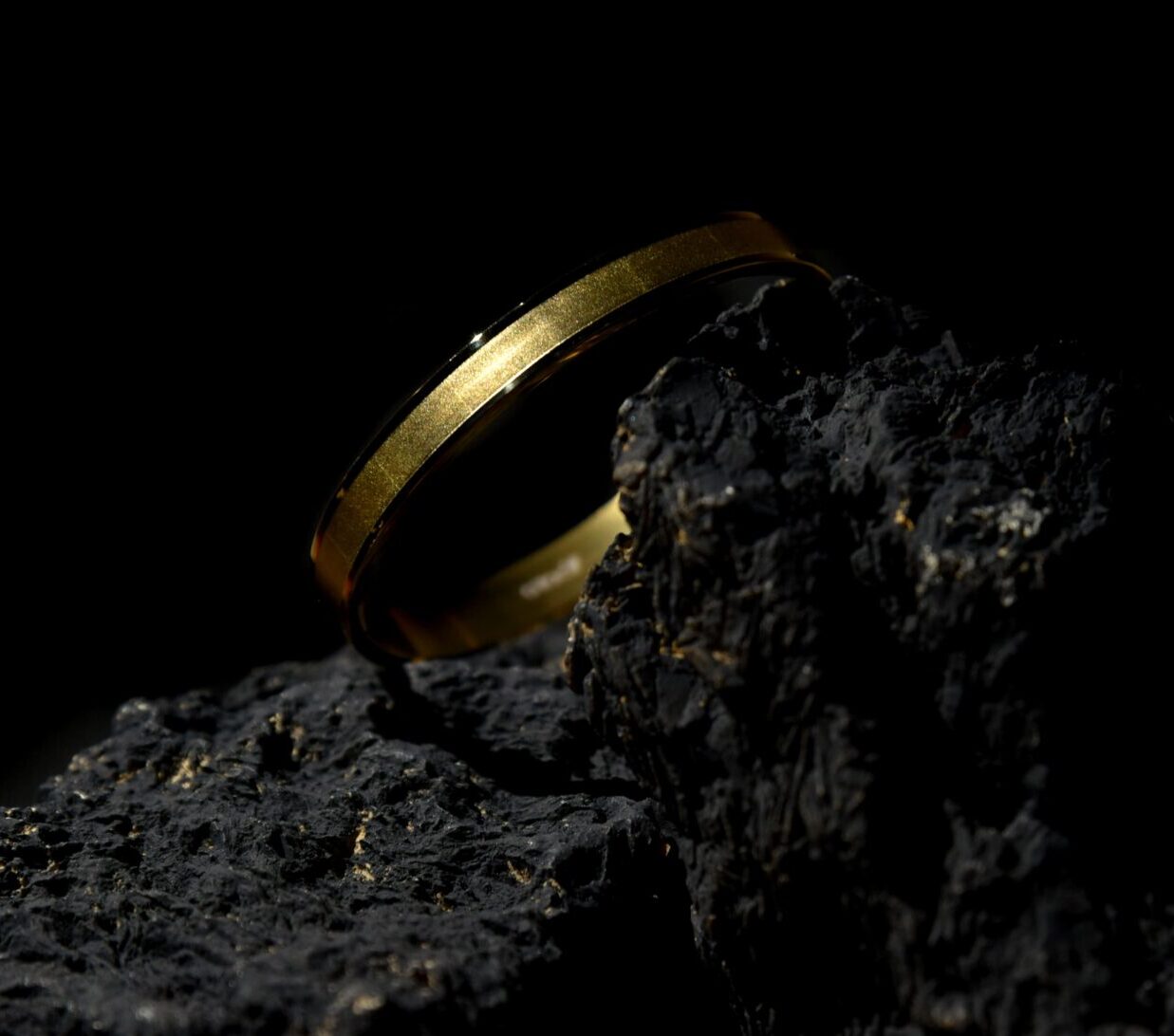 Men’s Gold Polished Bracelet