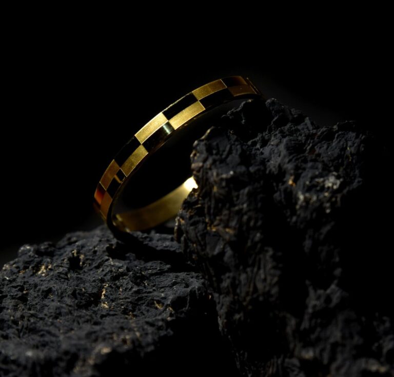 Men’s Gold Glossy Geometric Bracelet